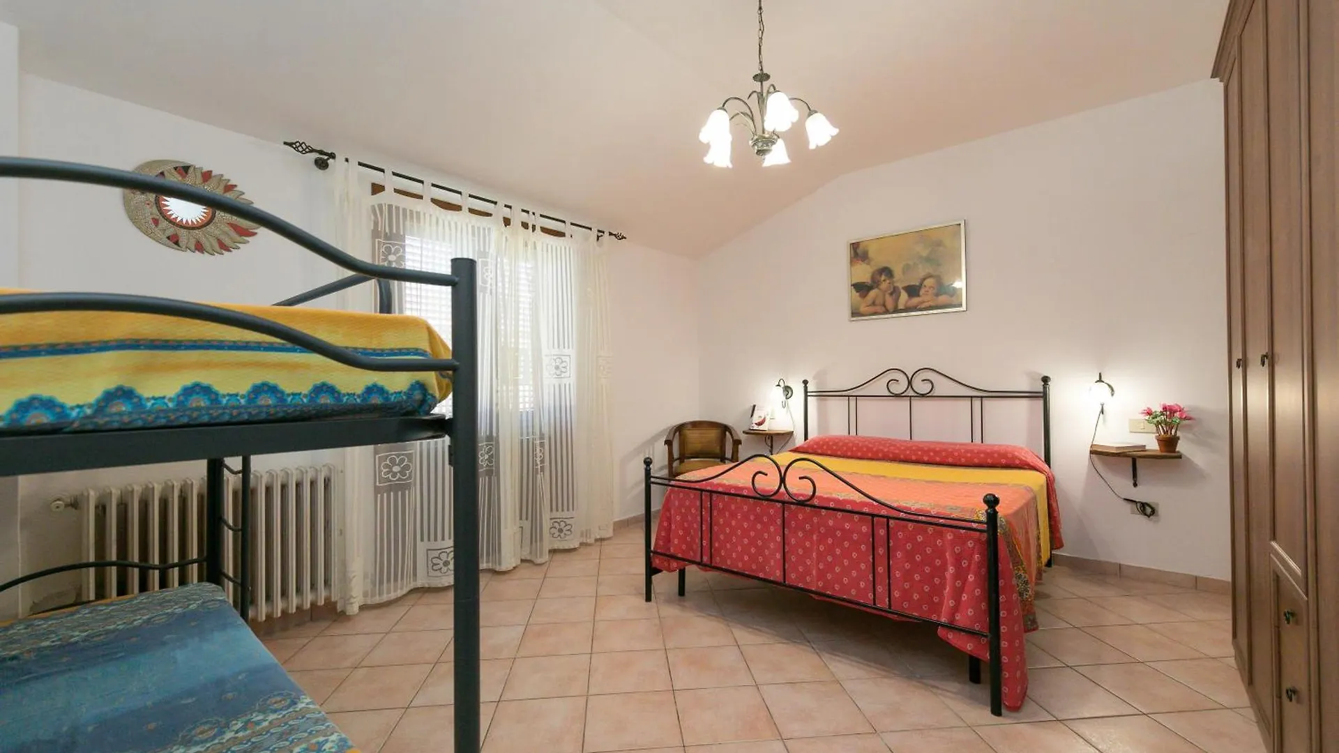 Farm stay Il Pino - Appartamento Alloro Cecina
