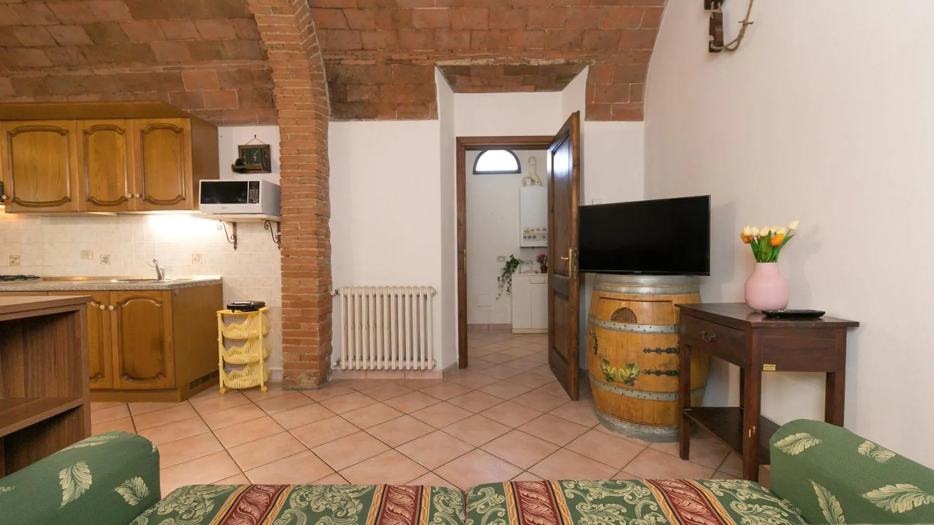 Il Pino - Appartamento Alloro Cecina